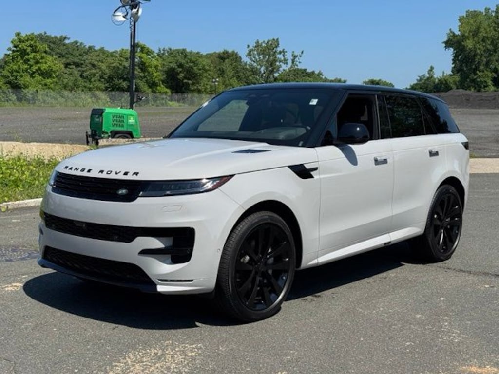New 2026 Land Rover Range Rover Sport P400 Dynamic SE SUV