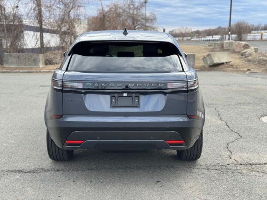 New 2026 Land Rover Range Rover Velar P250 Dynamic SE SUV