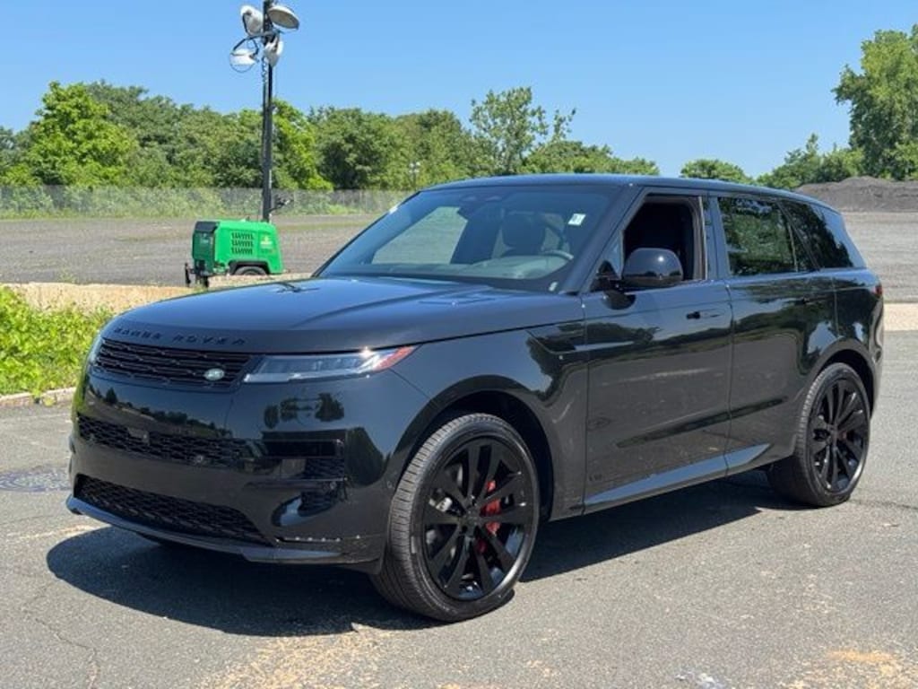 New 2026 Land Rover Range Rover Sport P530 Dynamic SE SUV