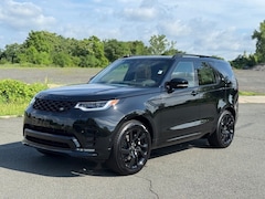 2025 Land Rover Discovery P300 Dynamic SE SUV