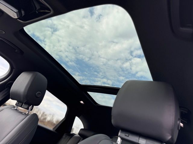 2026 Land Rover Range Rover Velar Dynamic SE - Photo 15