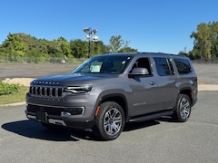 Used 2022 Jeep Wagoneer Series III SUV for Sale in Simsbury, CT