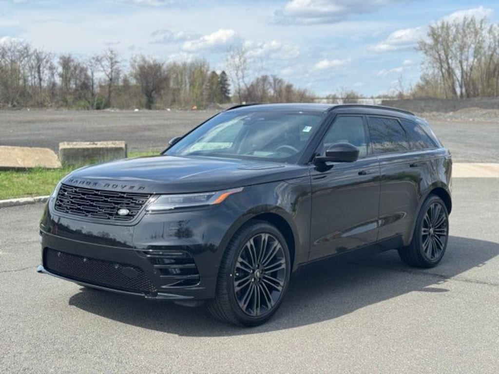 New 2026 Land Rover Range Rover Velar P250 Dynamic SE SUV