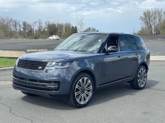 2026 Land Rover Range Rover P400 SE SUV