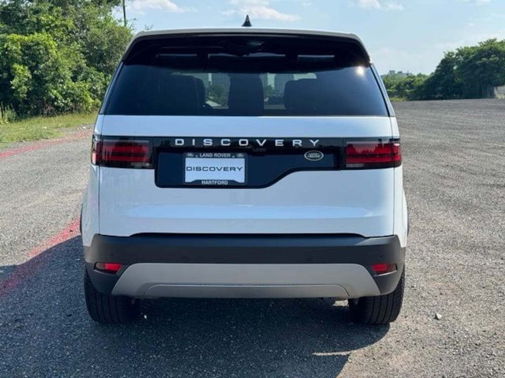 Certified 2023 Land Rover Discovery S SUV