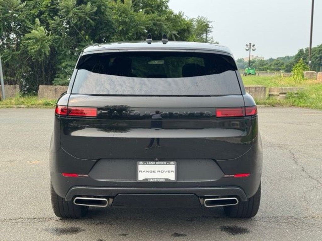 Used 2024 Land Rover Range Rover Sport SE SUV