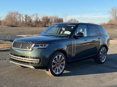 New 2025 Land Rover Range Rover P400 SE SUV for Sale in Simsbury, CT