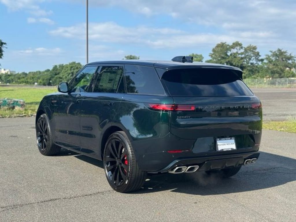 New 2026 Land Rover Range Rover Sport P530 Dynamic SE SUV