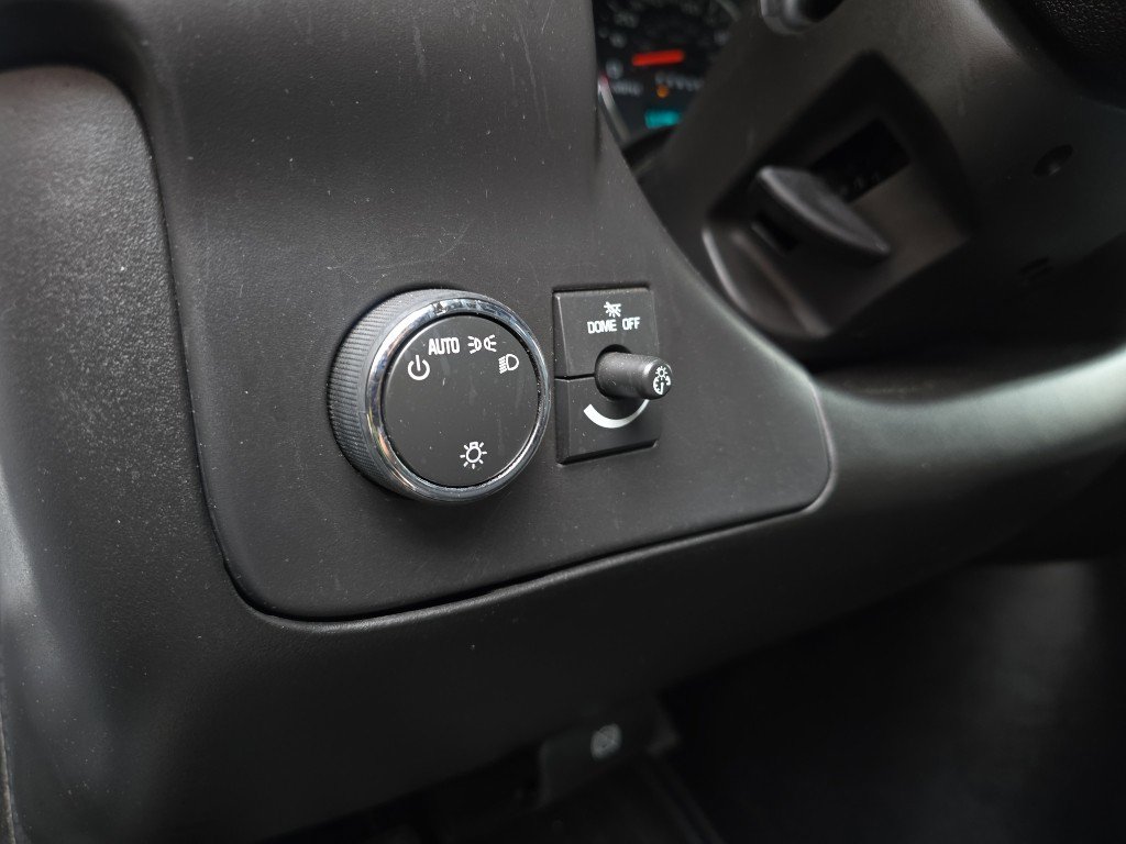 2024 GMC Savana Cargo Work Van - Photo 14