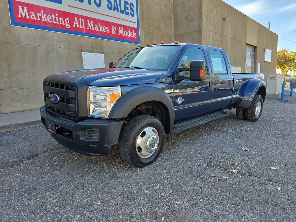 2014 Ford F-450 photo 2