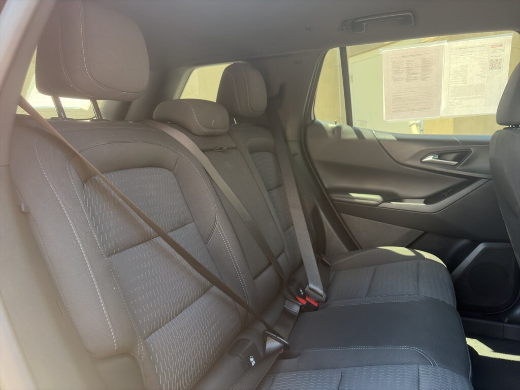 2025 Chevrolet Equinox LT - Photo 24