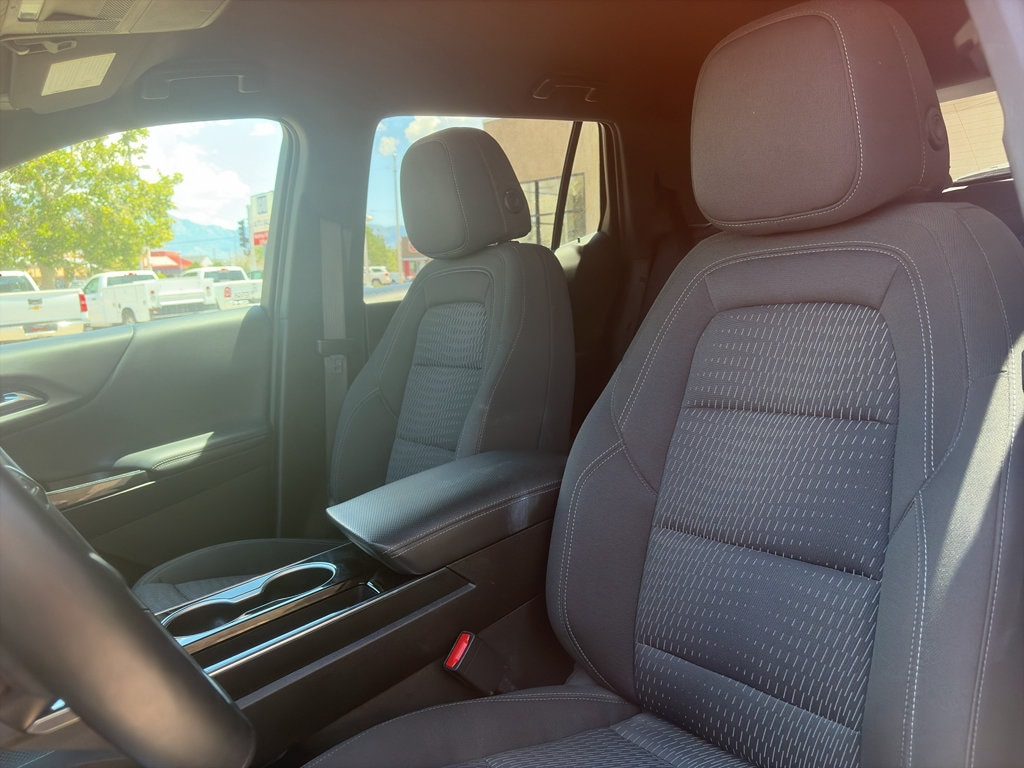 2025 Chevrolet Equinox LT - Photo 17