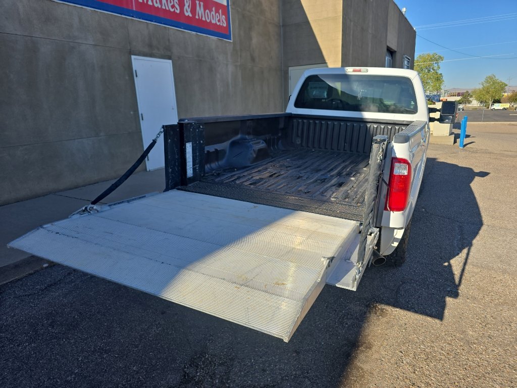 2015 Ford F-350 Super Duty XL - Photo 12