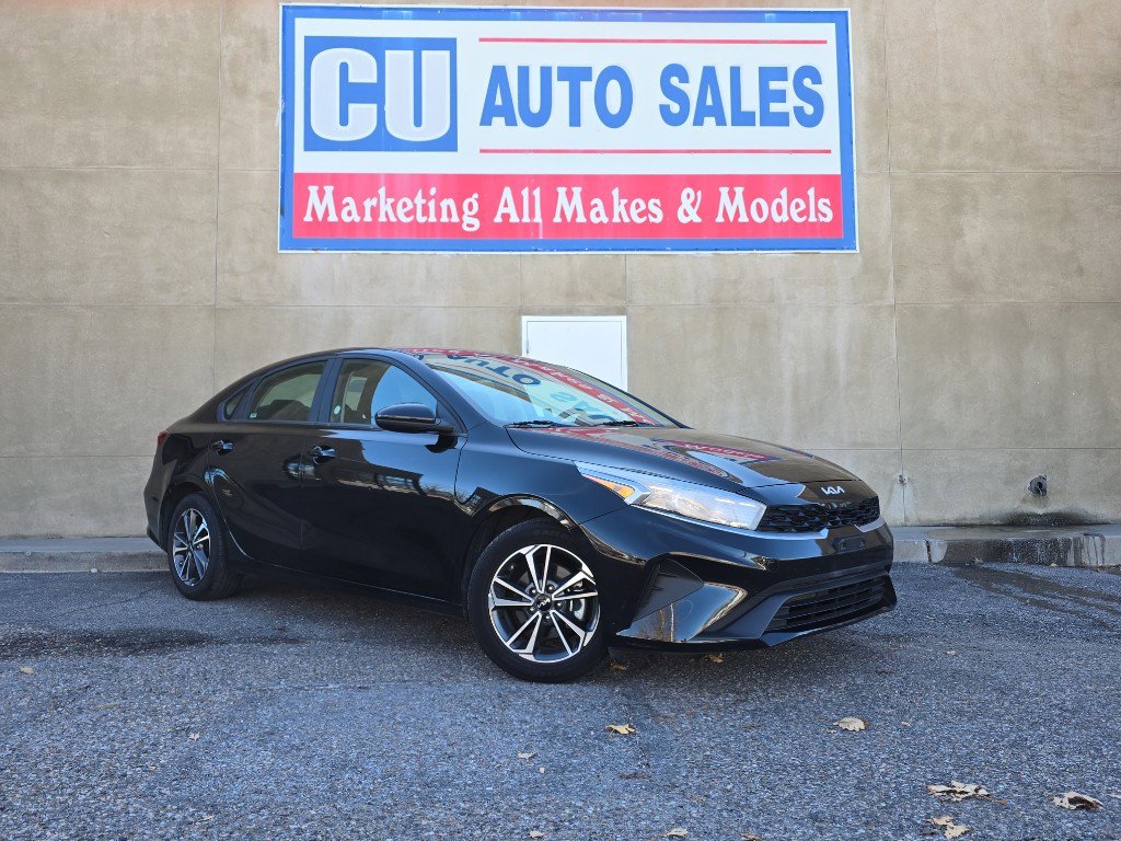 2024 Kia Forte LXS's photo