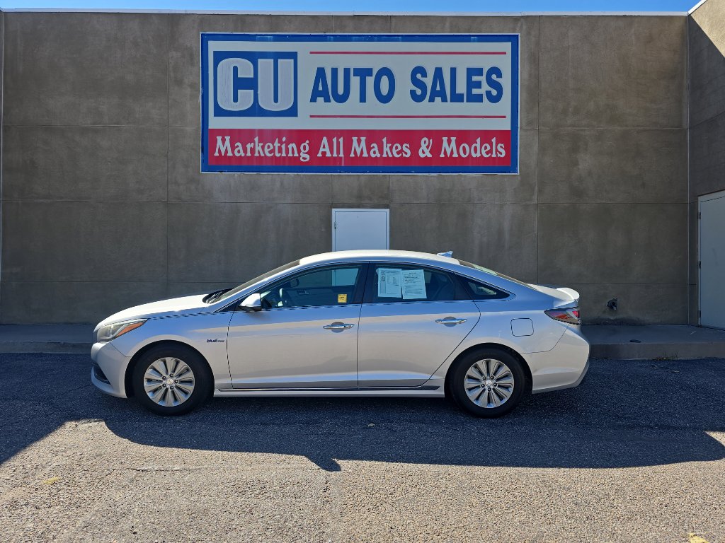 2016 Hyundai Sonata Hybrid SE photo 3
