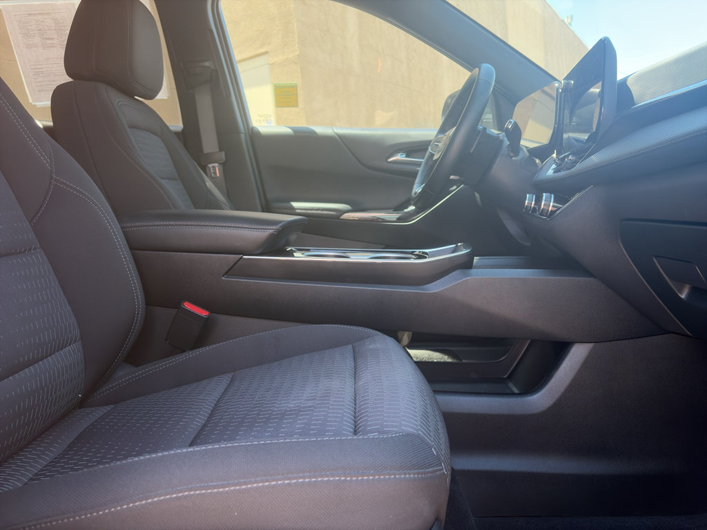 2025 Chevrolet Equinox LT - Photo 27