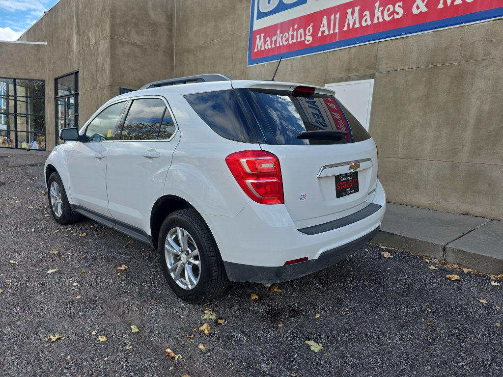 2016 Chevrolet Equinox LT photo 3
