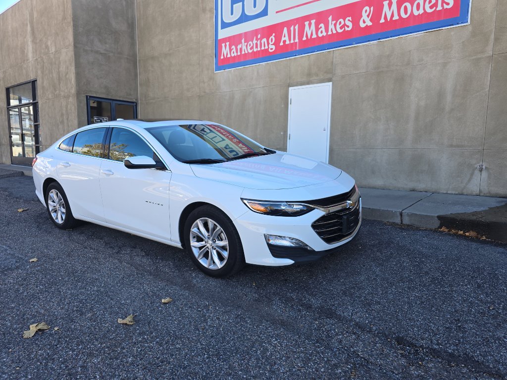 2024 Chevrolet Malibu 1LT photo 4