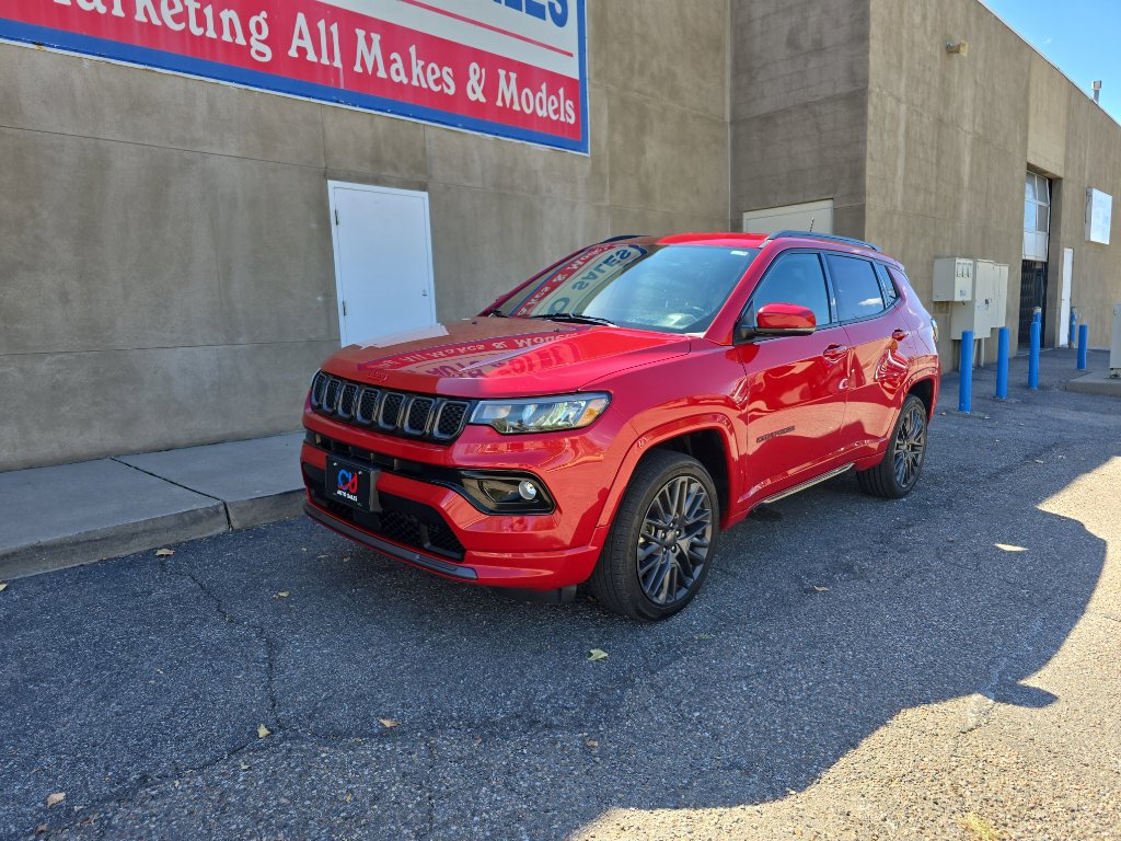 2023 Jeep Compass Limited photo 2