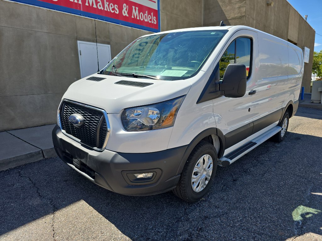 2024 Ford Transit photo 2