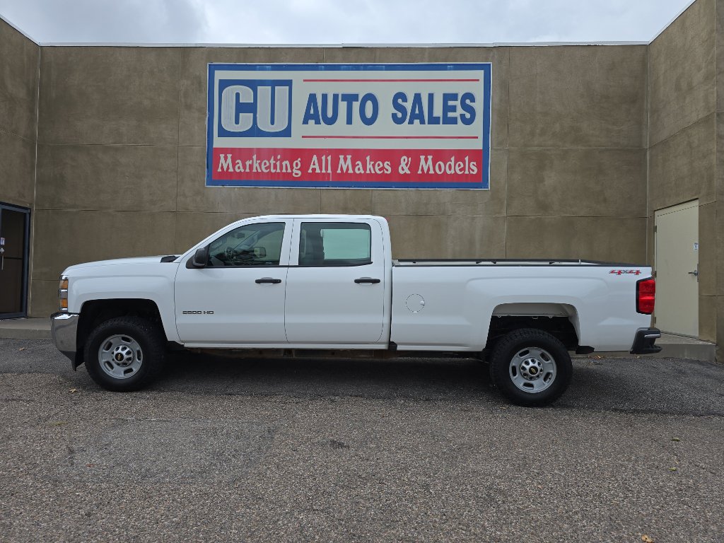 2016 Chevrolet Silverado 2500HD photo 3