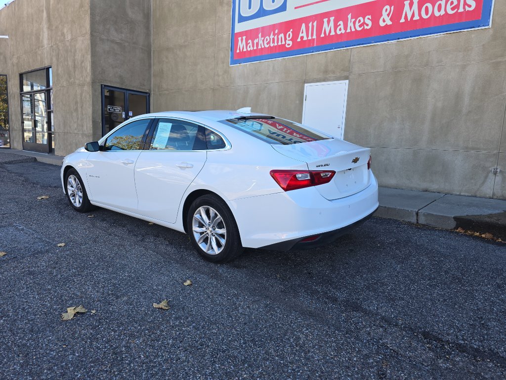 2024 Chevrolet Malibu 1LT photo 3