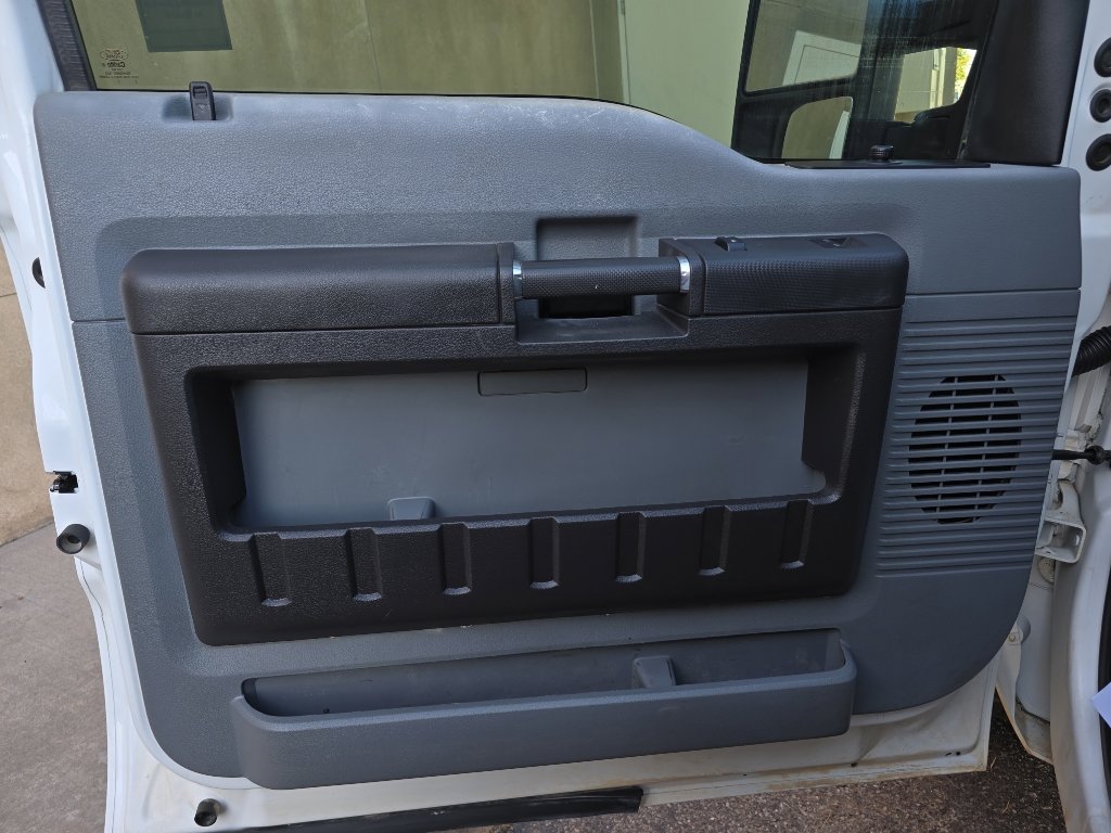 2015 Ford F-350 Super Duty XL - Photo 25