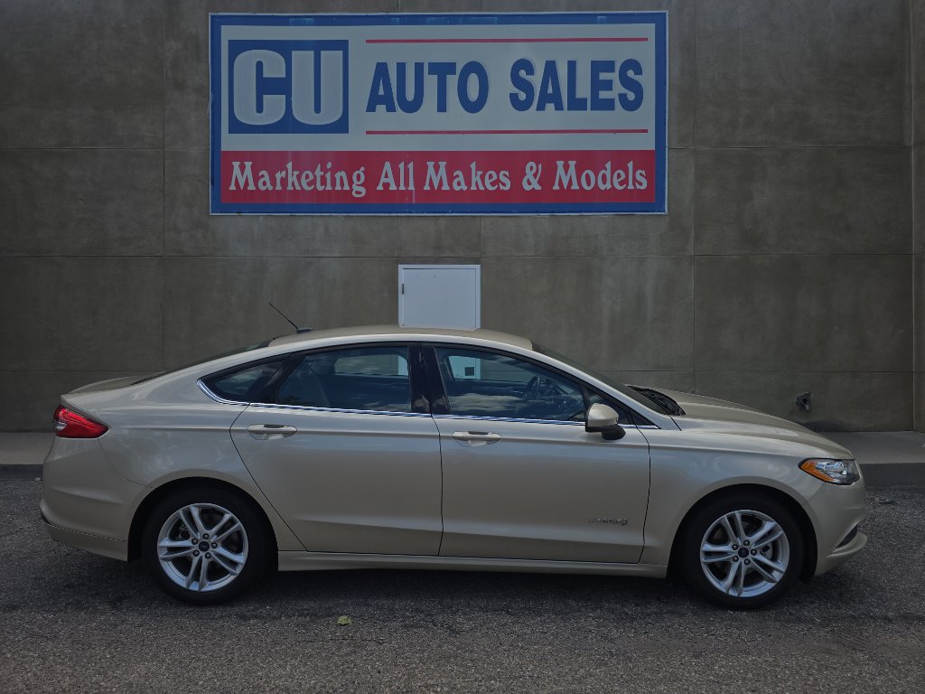 2018 Ford Fusion Hybrid S photo 2