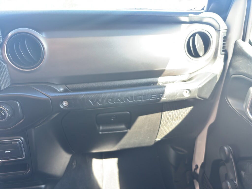 2020 Jeep Wrangler Unlimited Sport - Photo 17