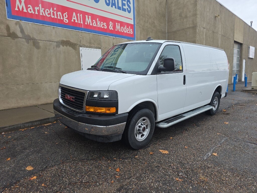 2024 GMC Savana Cargo Work Van - Photo 3