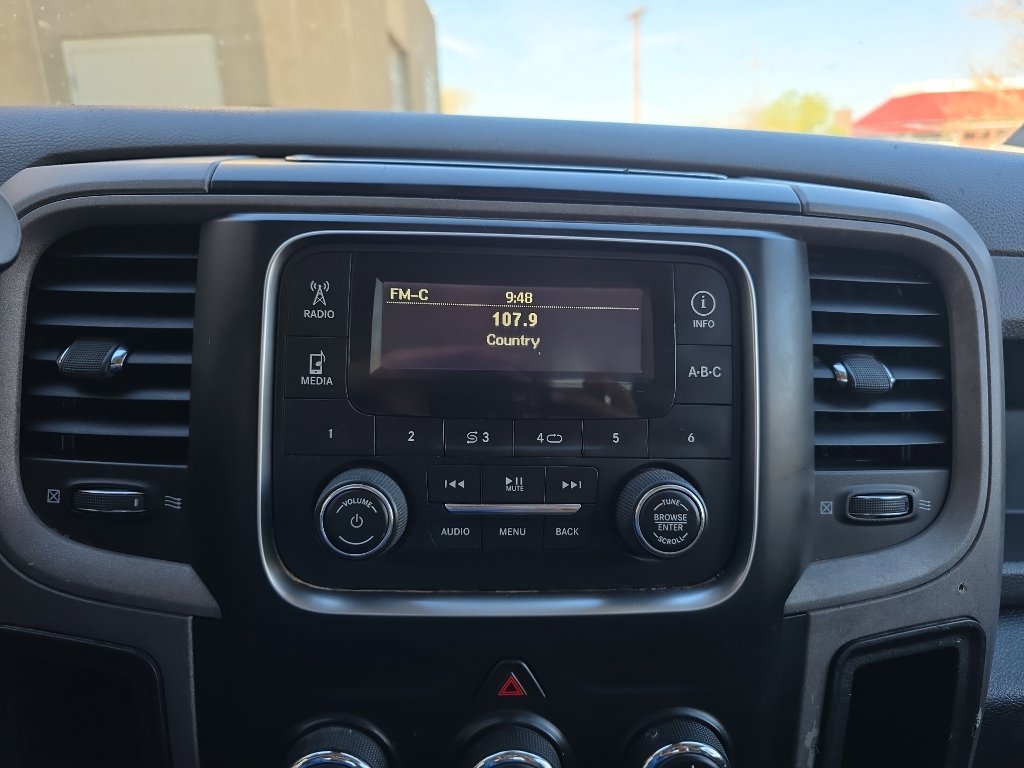 2015 RAM Ram 2500 Pickup Tradesman - Photo 16