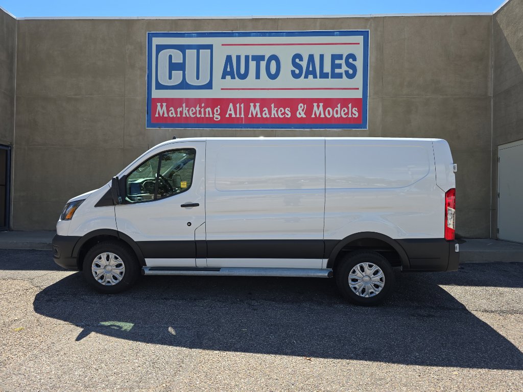 2024 Ford Transit photo 3