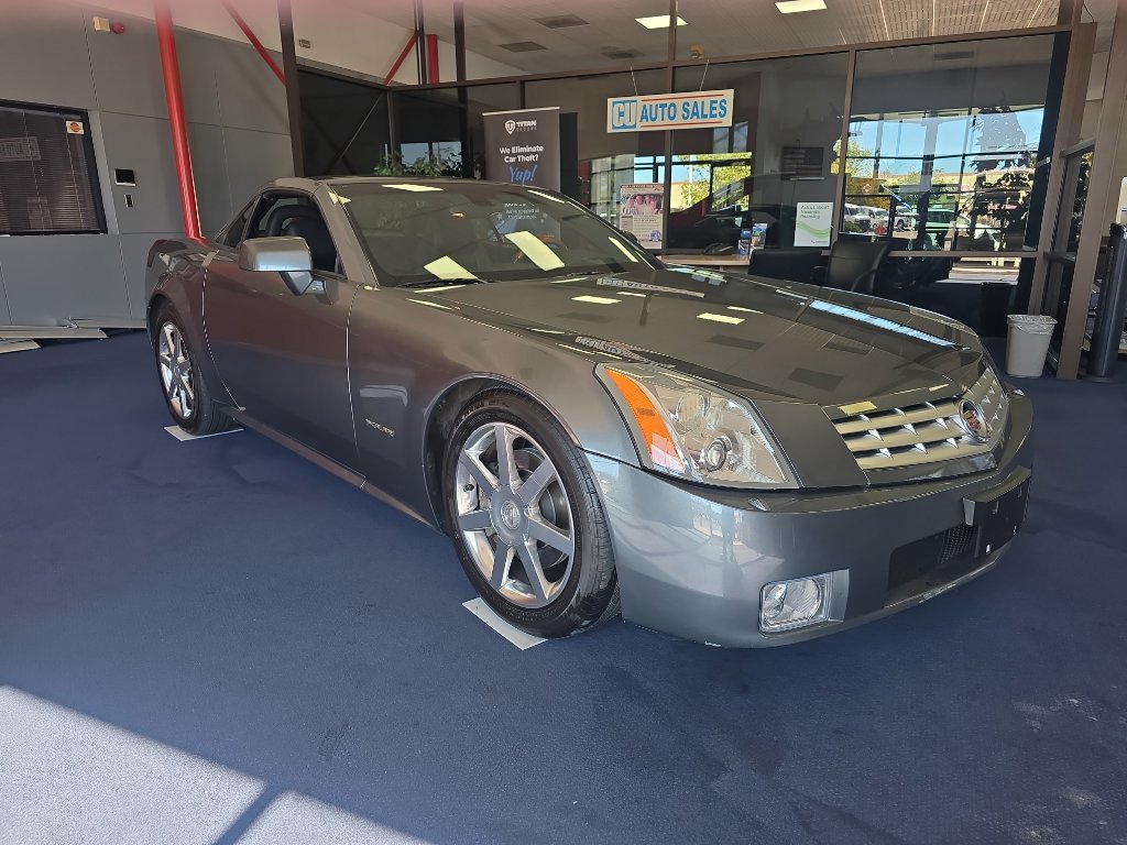 2004 Cadillac XLR Base's photo