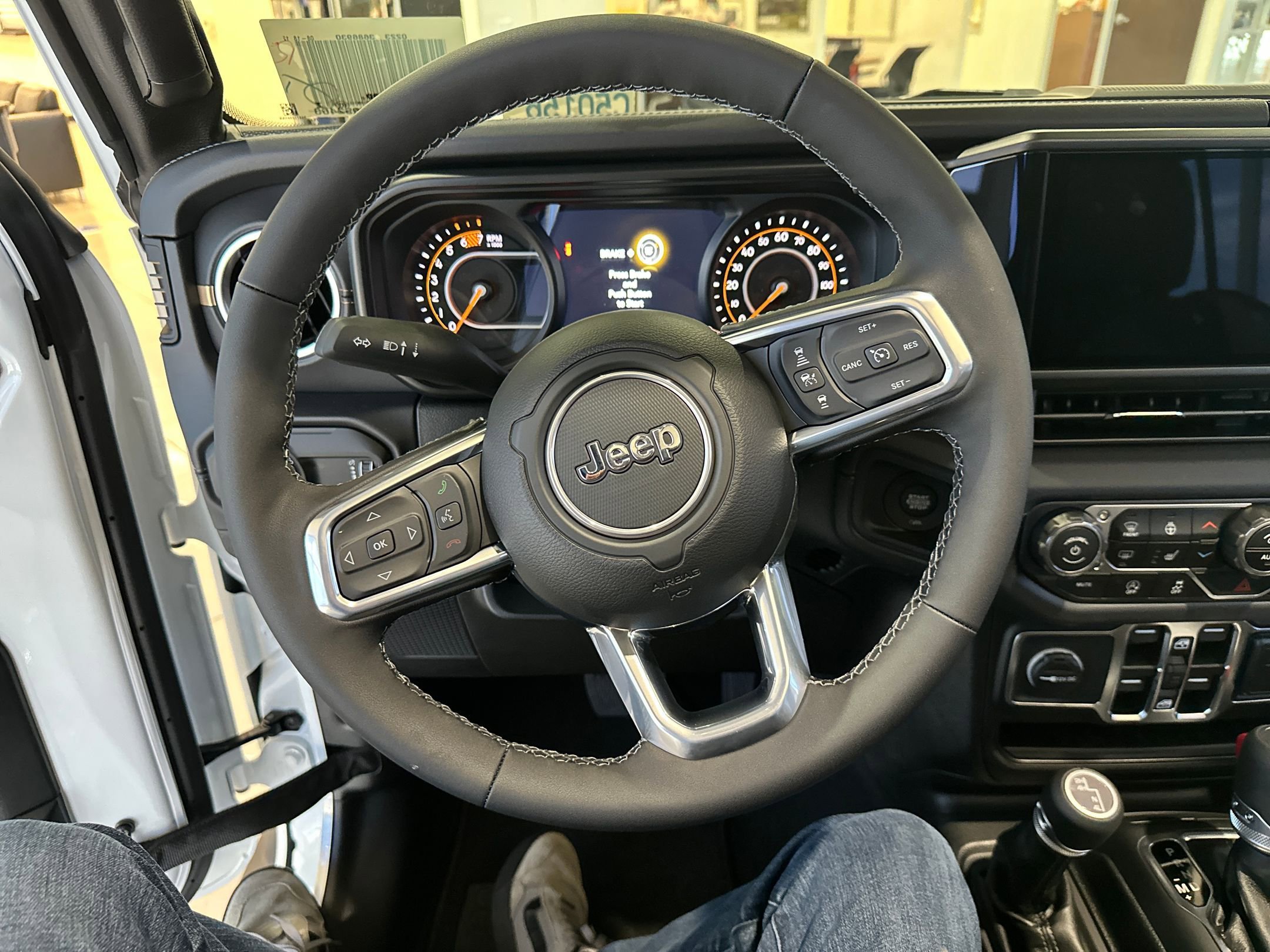 2025 Jeep Wrangler 4-Door Sahara - Photo 14