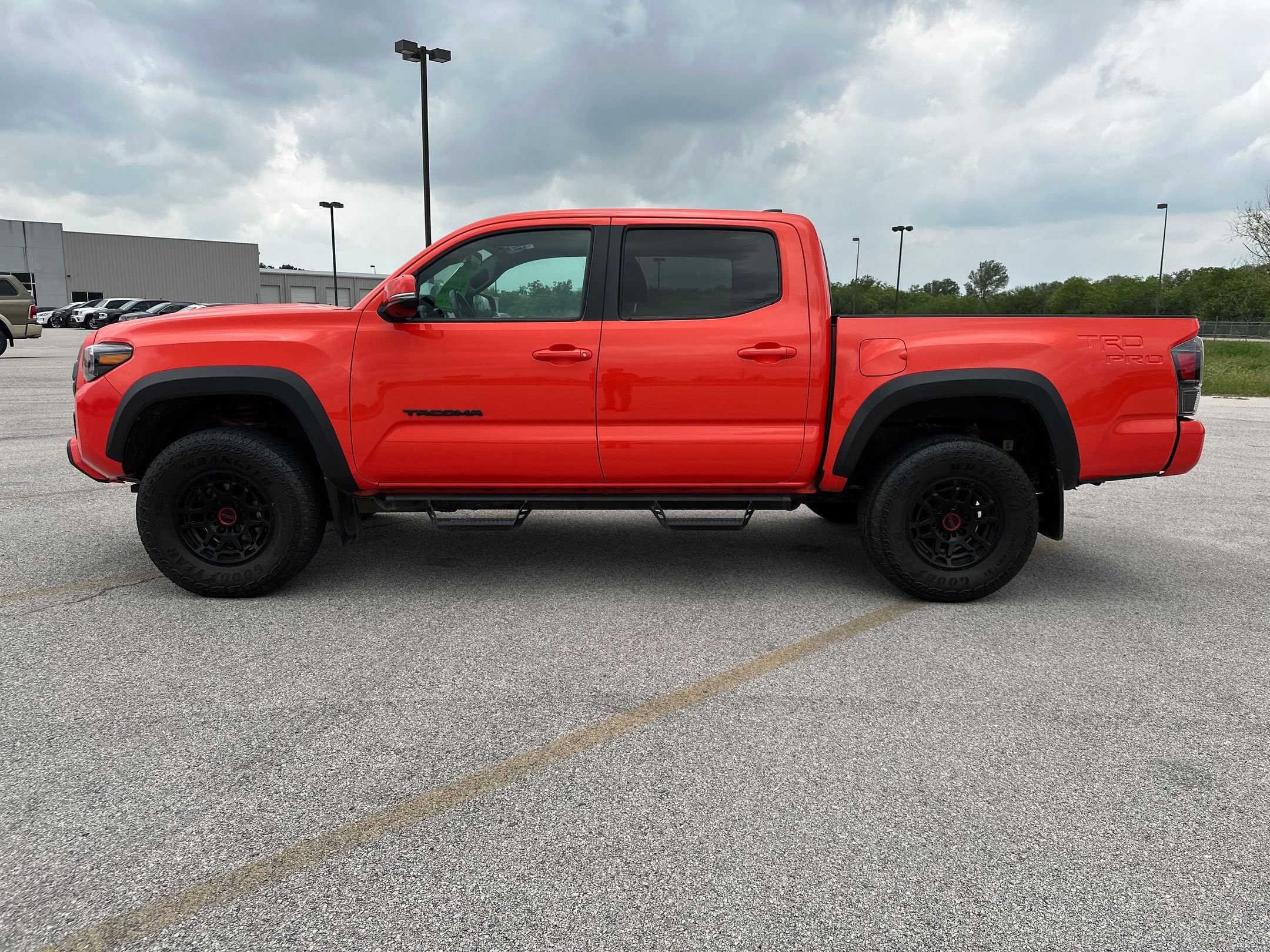 Used 2023 Toyota Tacoma TRD Pro with VIN 3TYCZ5AN5PT114548 for sale in Cuero, TX