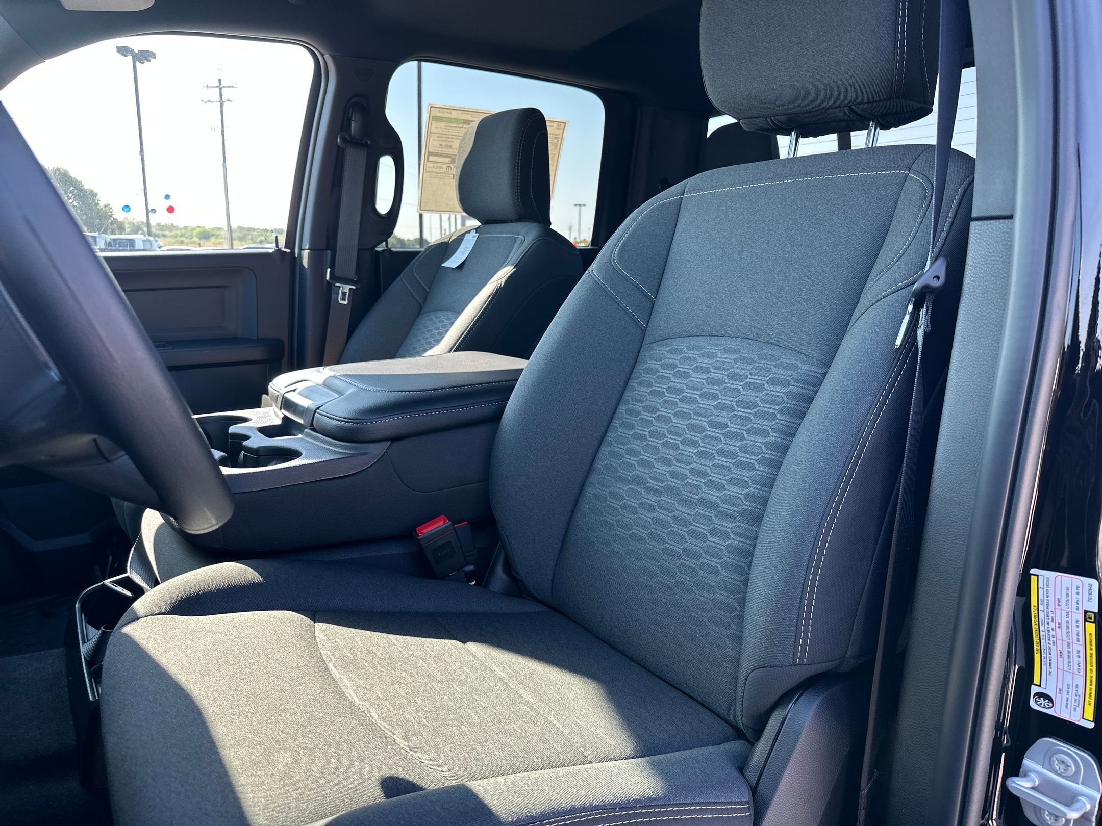 2026 RAM 2500 Tradesman - Photo 10