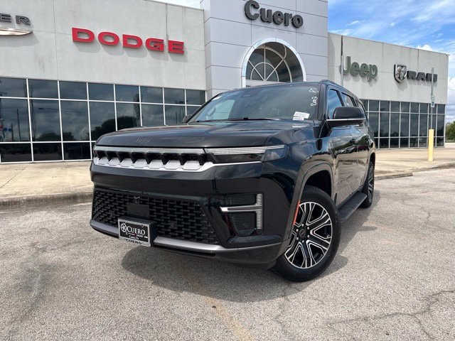 2026 Jeep Grand Wagoneer Base