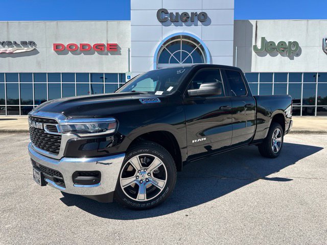 2027 Ram 1500 TRADESMAN QUAD CAB 4X2 6'4 BOX Pickup