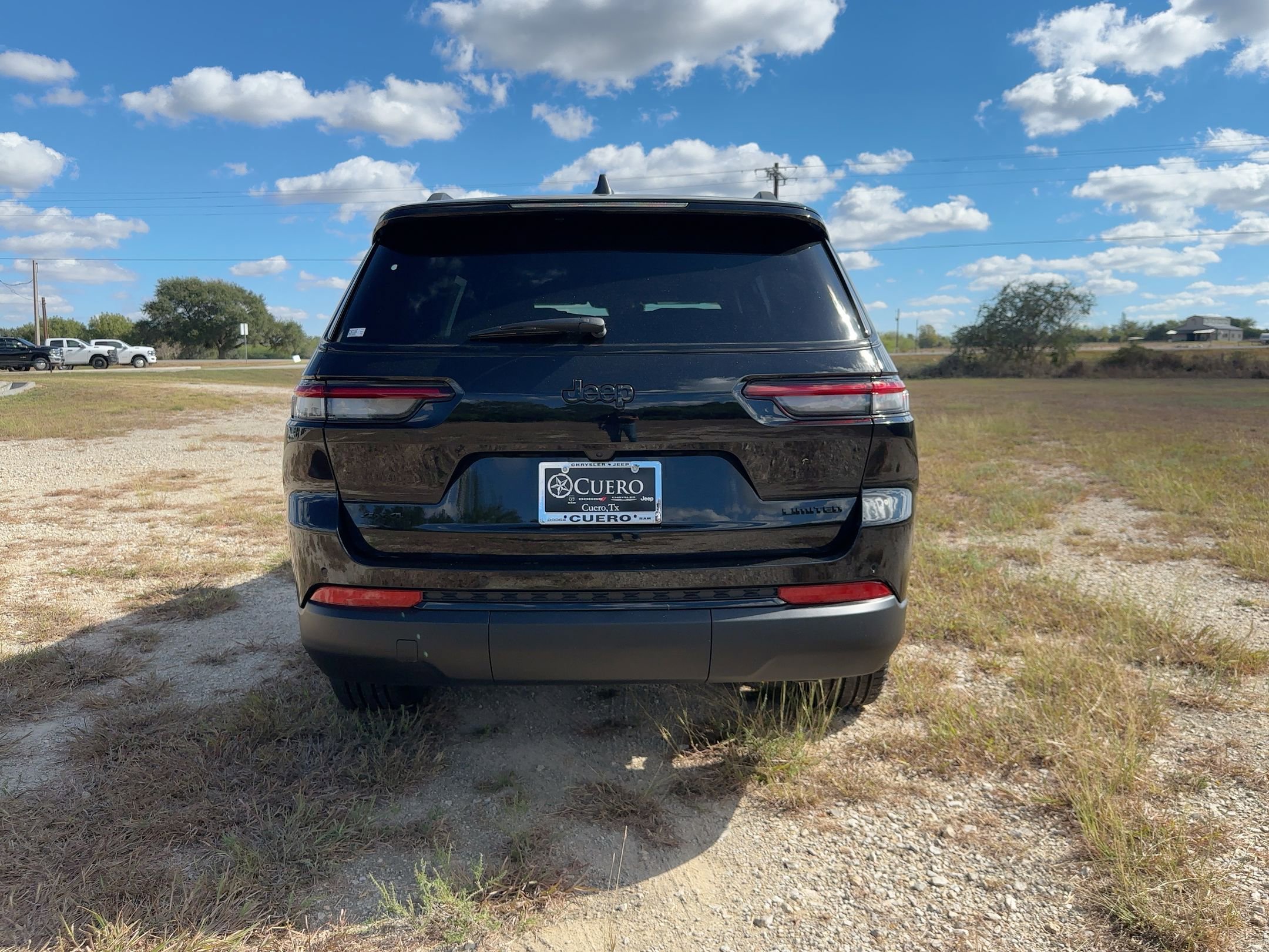 2025 Jeep Grand Cherokee Limited photo 4