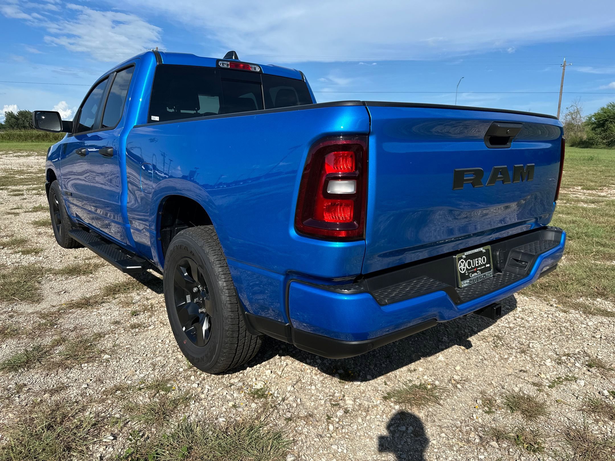 2025 Ram 1500 Tradesman photo 3