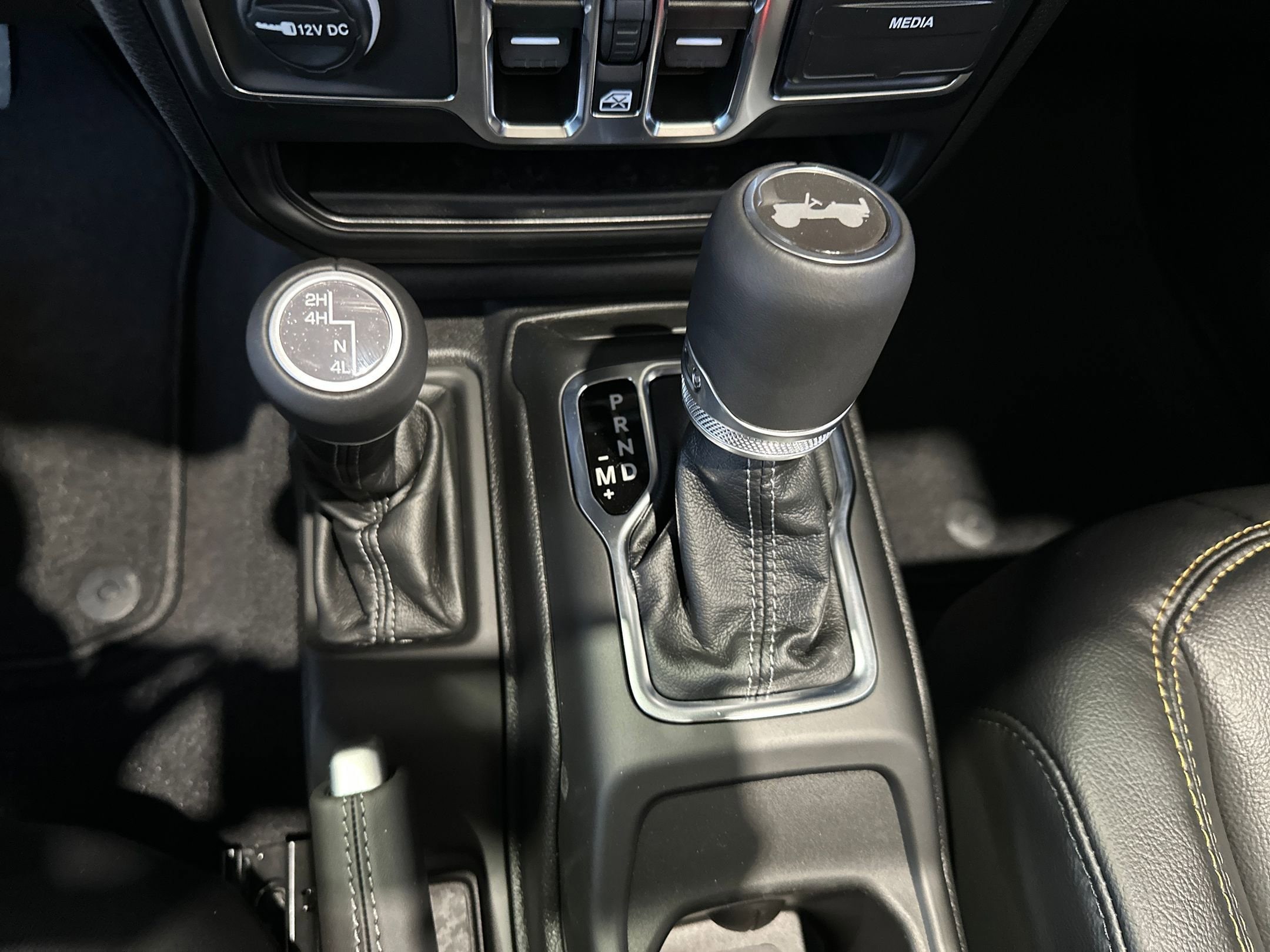 2025 Jeep Wrangler 4-Door Sahara - Photo 20