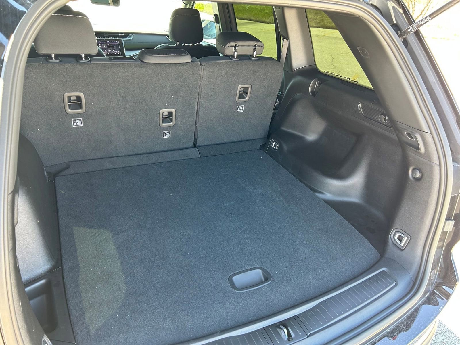 2025 Jeep Grand Cherokee Laredo - Photo 24