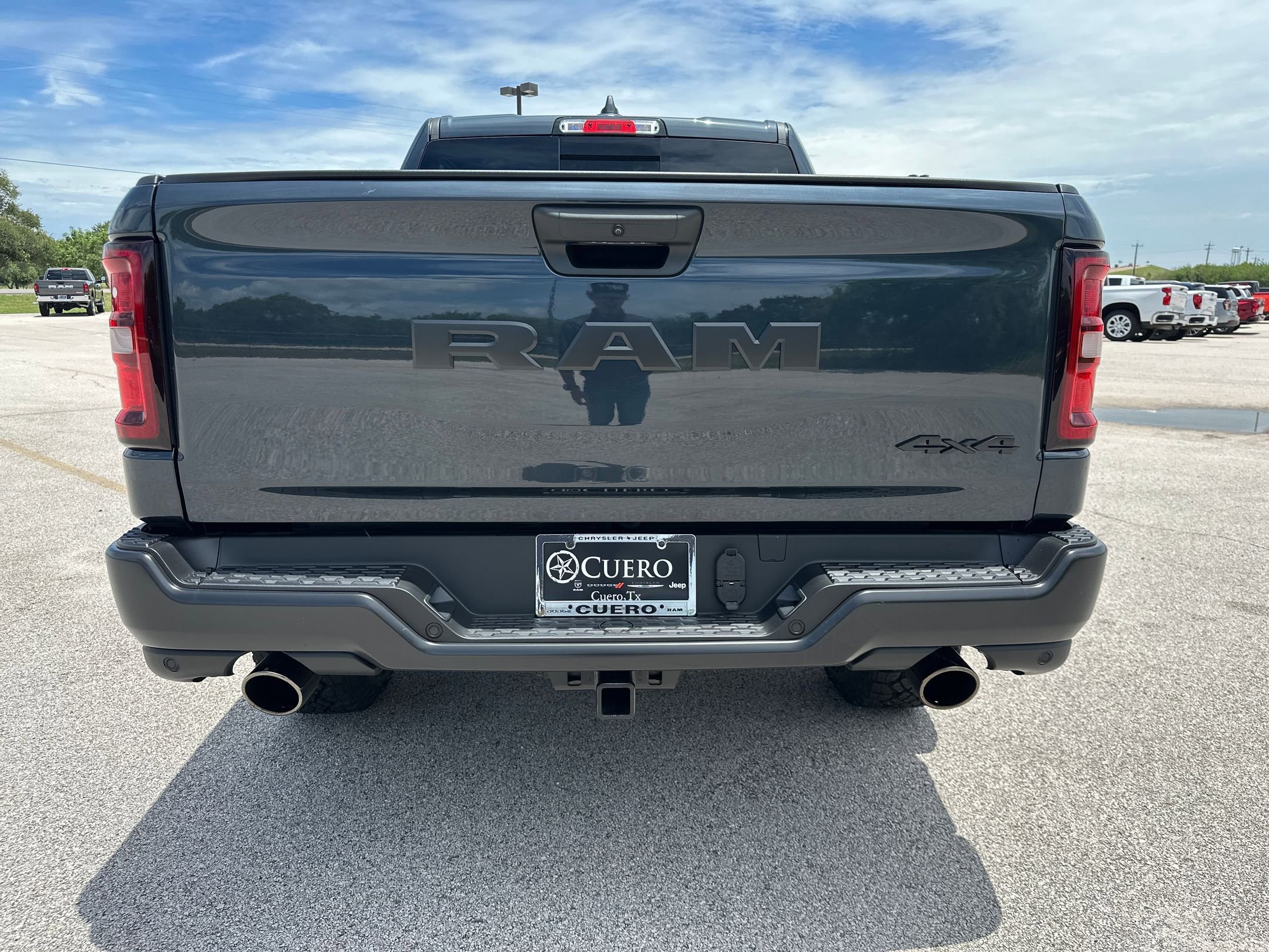 2025 Ram 1500 Warlock photo 4