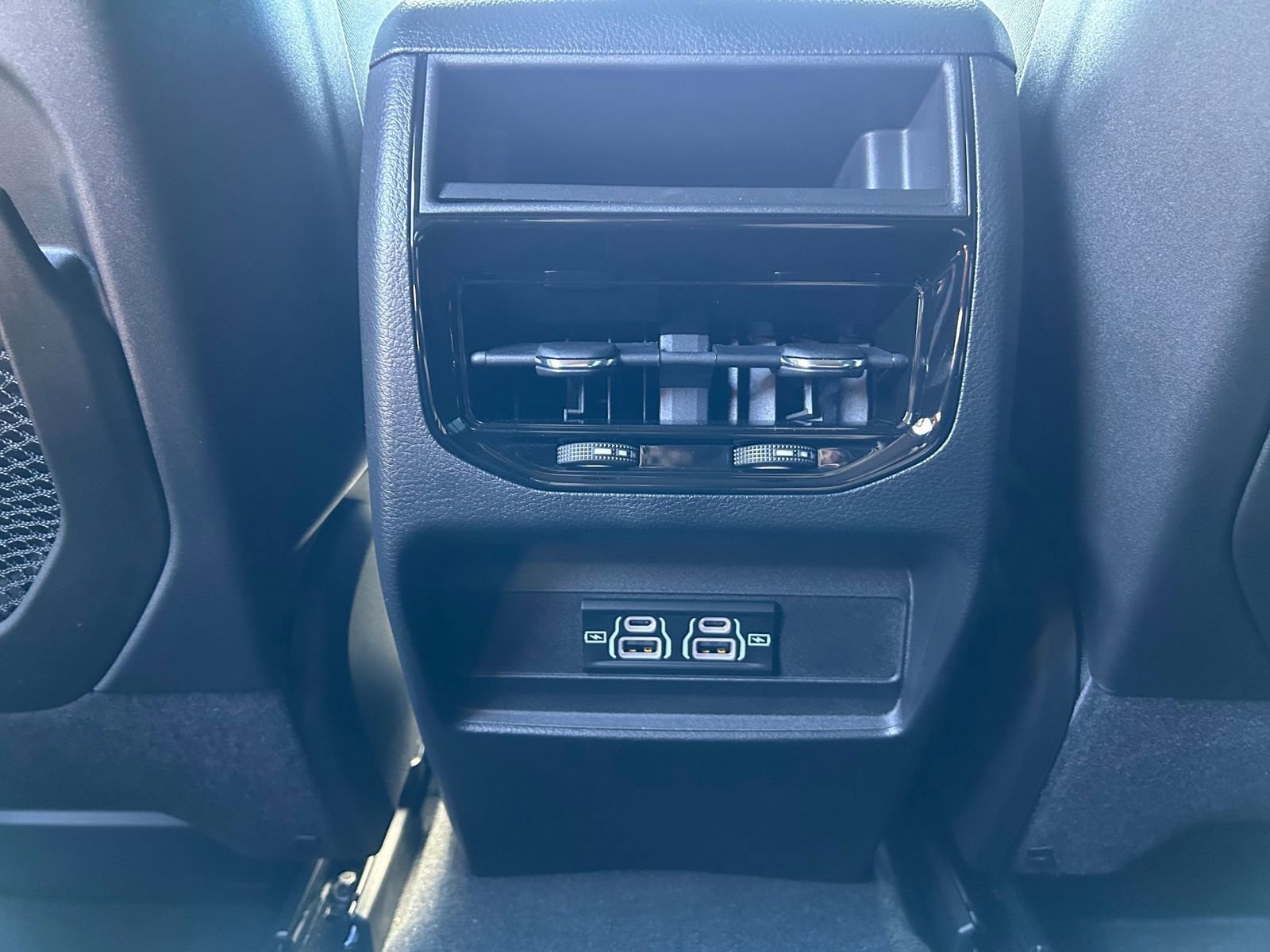 2025 Jeep Grand Cherokee Laredo - Photo 23