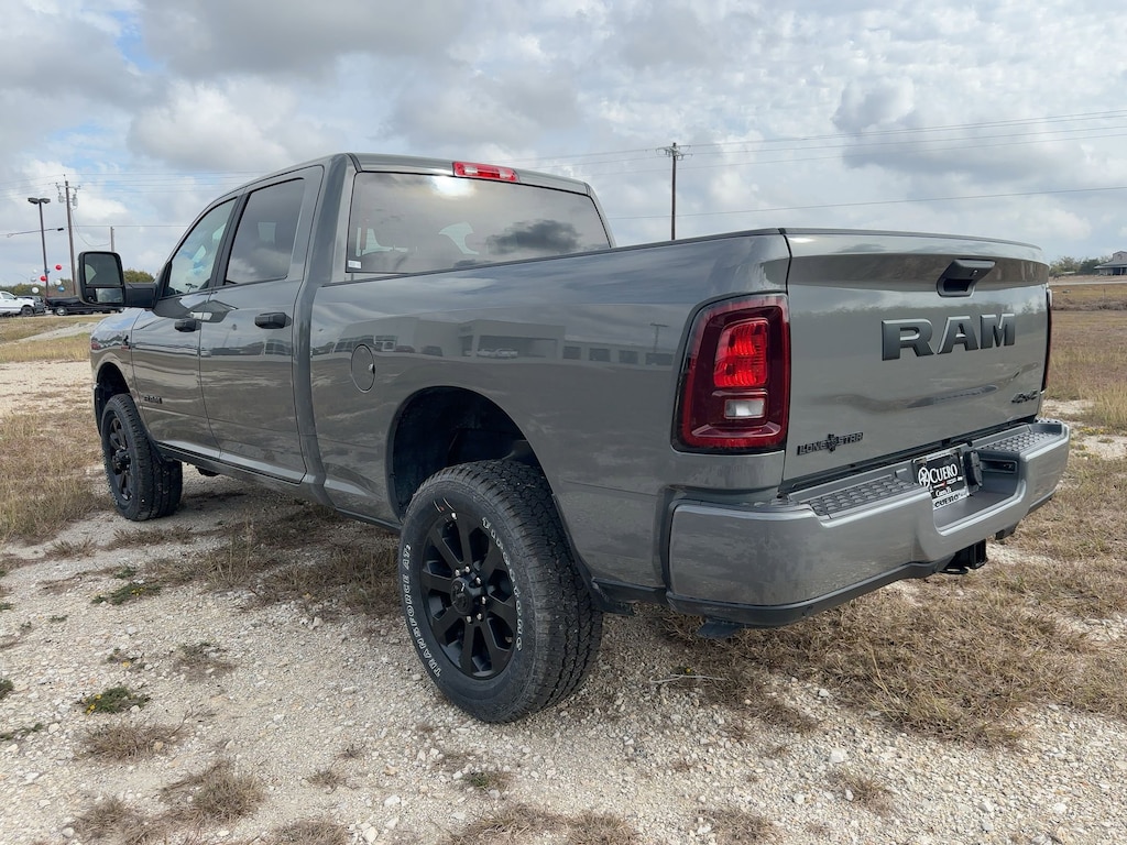 New 2026 Ram 2500 LONE STAR CREW CAB 4X4 6'4 BOX Pickup