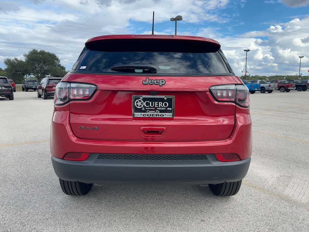 New 2026 Jeep Compass LATITUDE ALTITUDE 4X4 Sport Utility