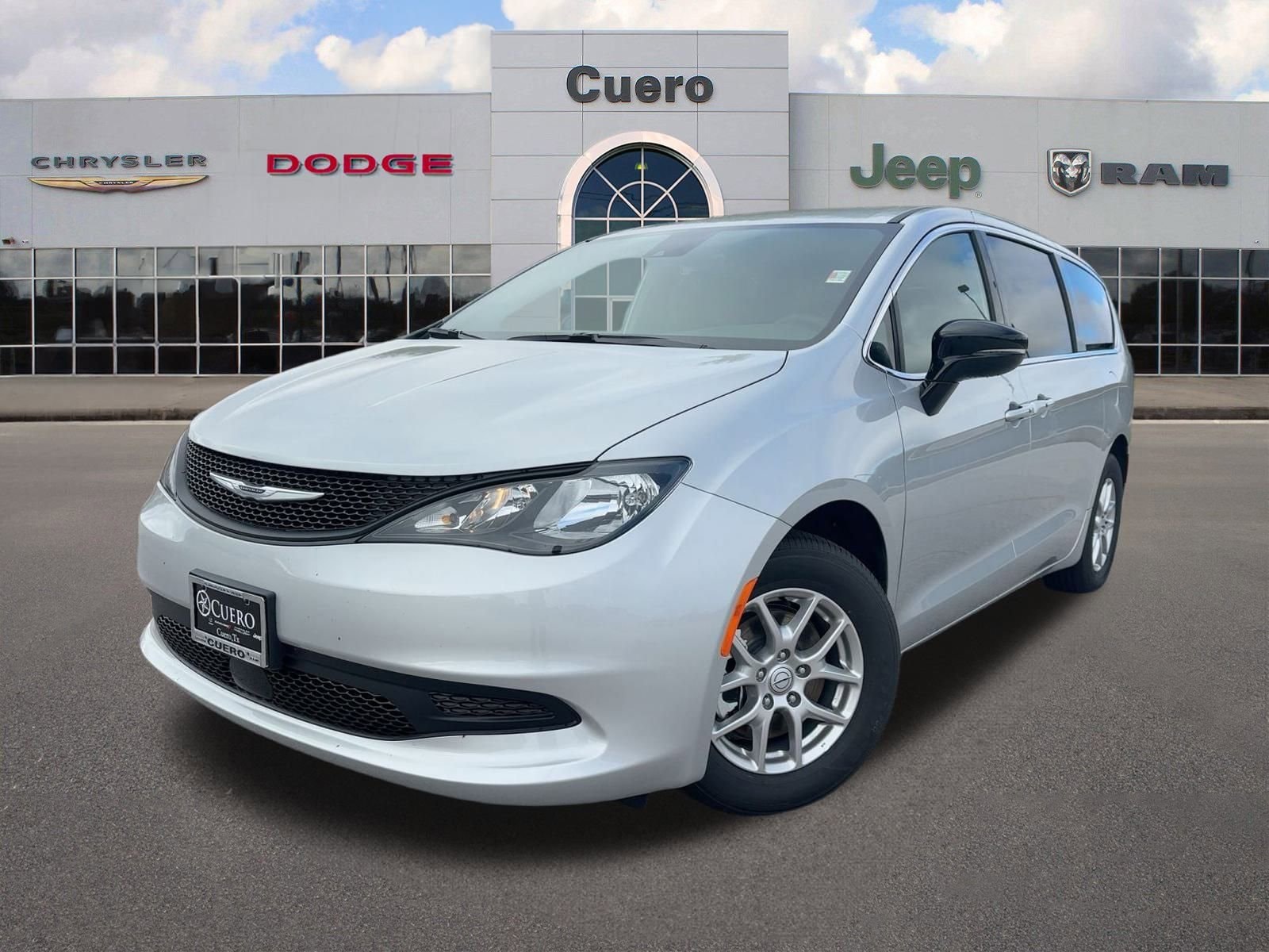 2026 Chrysler Voyager LX's photo