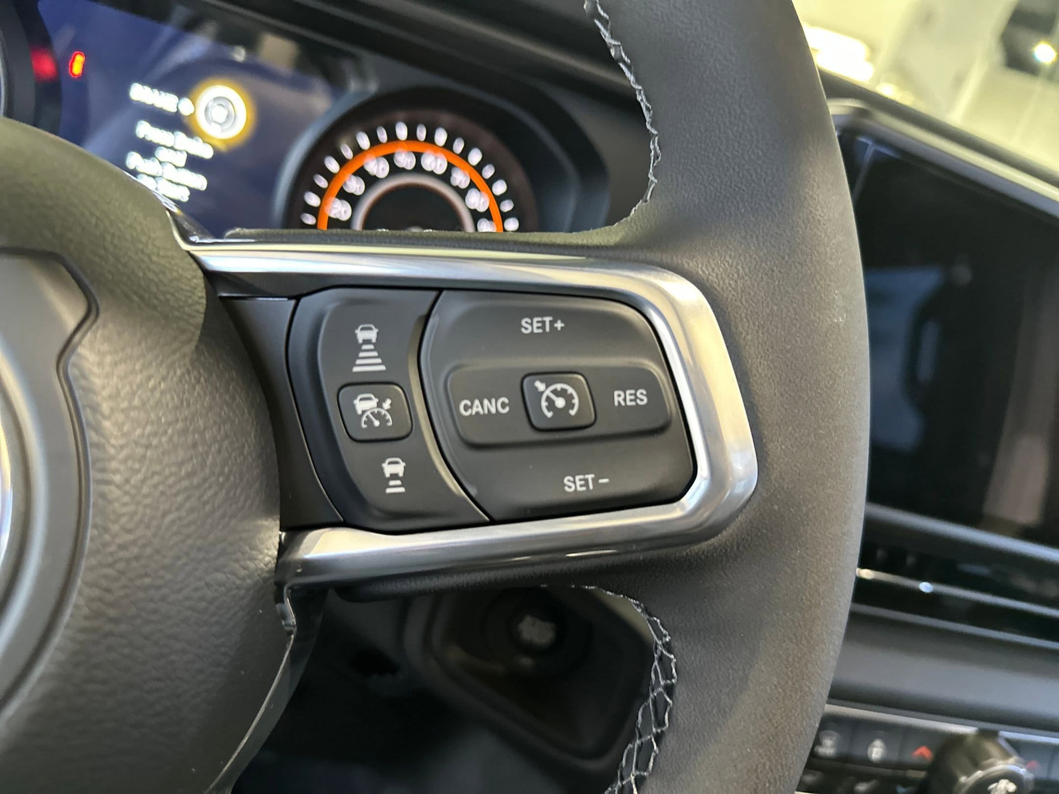 2025 Jeep Wrangler 4-Door Sahara - Photo 16