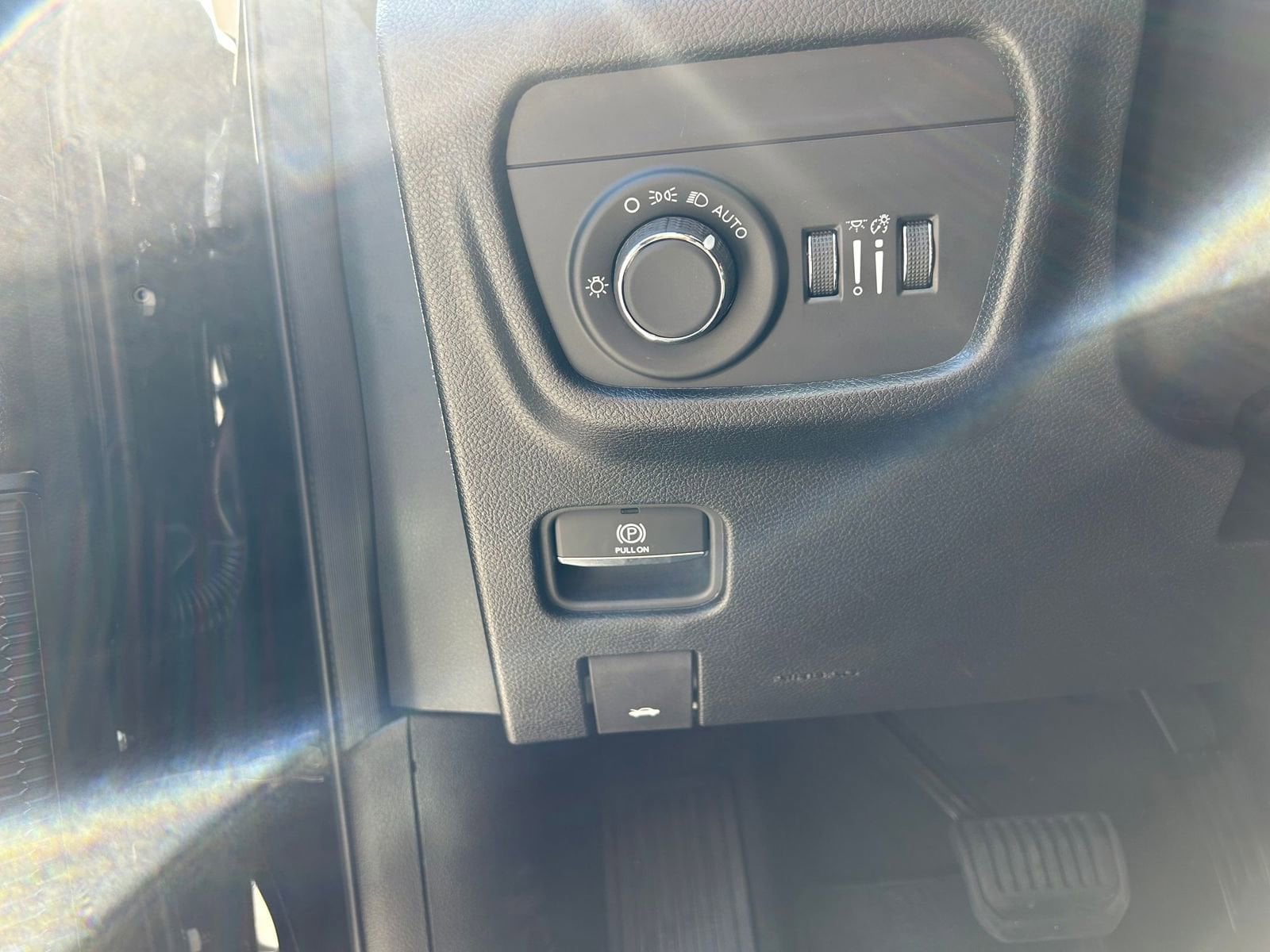 2025 Jeep Grand Cherokee Laredo - Photo 13