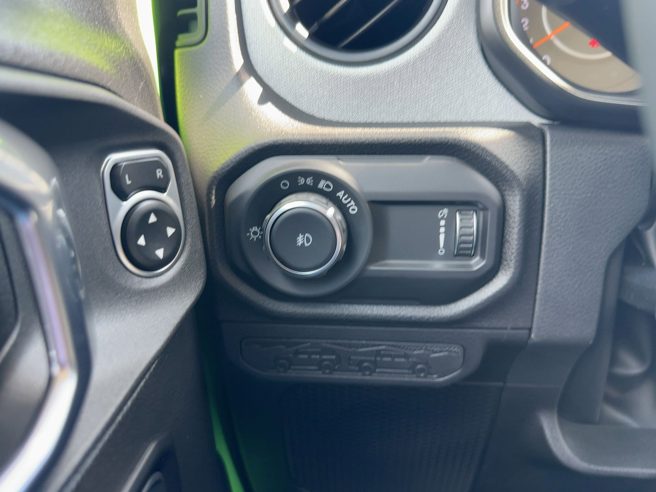 2025 Jeep Wrangler 4-Door Sport S - Photo 21
